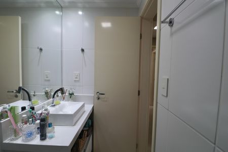 Apartamento para alugar com 67m², 2 quartos e 2 vagasBanheiro Suíte