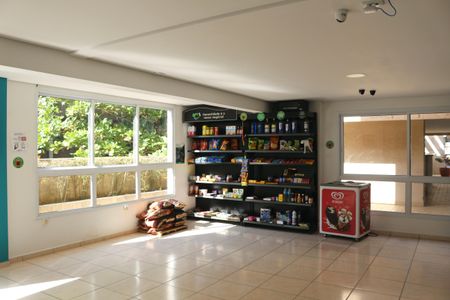 Apartamento para alugar com 67m², 2 quartos e 2 vagasÁrea comum - Mercado