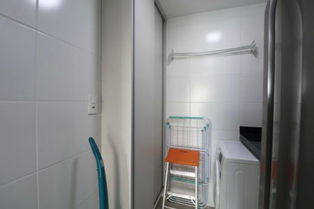 Apartamento para alugar com 67m², 2 quartos e 2 vagasÁrea de Serviço