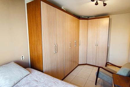 Apartamento à venda com 79m², 3 quartos e 2 vagas Apartamento à venda com 79m², 3 quartos e 2 vagasSuíte