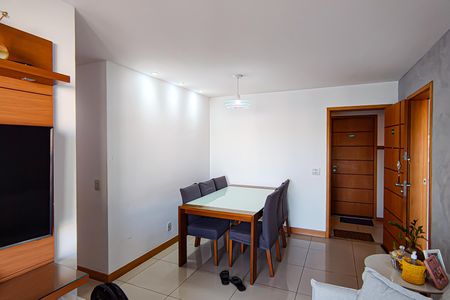 Apartamento à venda com 79m², 3 quartos e 2 vagas Apartamento à venda com 79m², 3 quartos e 2 vagasSala