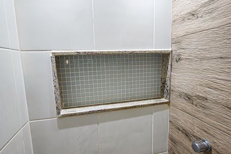 Apartamento à venda com 79m², 3 quartos e 2 vagas Apartamento à venda com 79m², 3 quartos e 2 vagasBanheiro Social