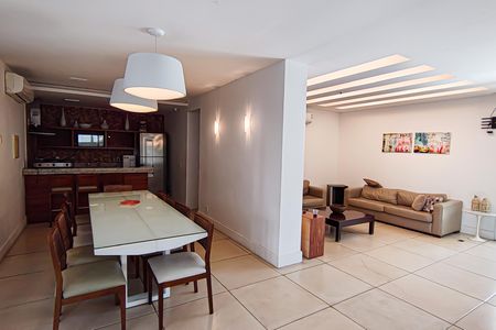 Apartamento à venda com 79m², 3 quartos e 2 vagas Apartamento à venda com 79m², 3 quartos e 2 vagasÁrea comum