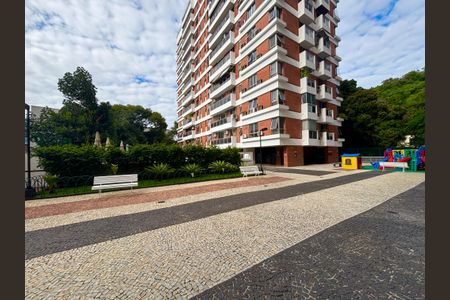 Apartamento à venda com 140m², 3 quartos e 2 vagas Apartamento à venda com 140m², 3 quartos e 2 vagasÁrea comum