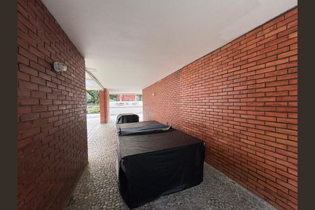 Apartamento à venda com 140m², 3 quartos e 2 vagas Apartamento à venda com 140m², 3 quartos e 2 vagasÁrea comum