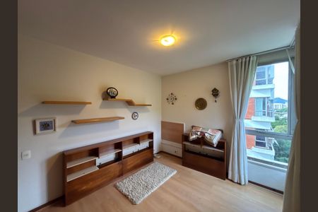 Apartamento à venda com 140m², 3 quartos e 2 vagas Apartamento à venda com 140m², 3 quartos e 2 vagasQuarto 2