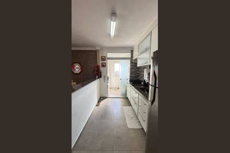 Apartamento à venda com 73m², 3 quartos e 2 vagas Apartamento à venda com 73m², 3 quartos e 2 vagasCozinha