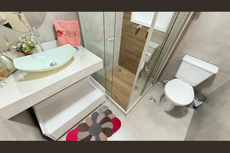 Apartamento à venda com 73m², 3 quartos e 2 vagas Apartamento à venda com 73m², 3 quartos e 2 vagasBanheiro Social