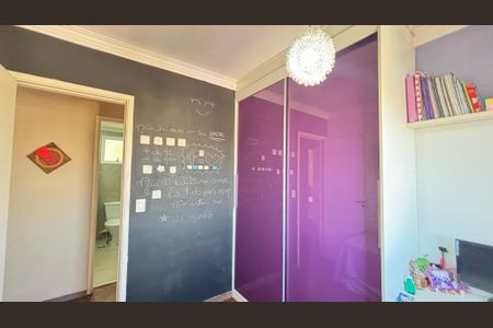 Apartamento à venda com 73m², 3 quartos e 2 vagas Apartamento à venda com 73m², 3 quartos e 2 vagasQuarto 2
