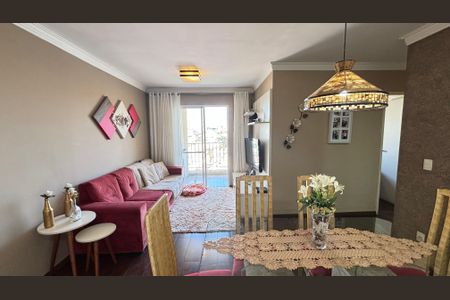 Apartamento à venda com 73m², 3 quartos e 2 vagas Apartamento à venda com 73m², 3 quartos e 2 vagasSala de Jantar