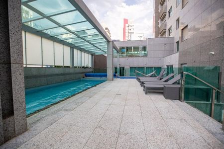 Apartamento à venda com 281m², 4 quartos e 4 vagasPiscina Coberta