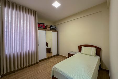 Casa à venda com 186m², 4 quartos e 2 vagasQuarto 1