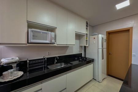 Casa à venda com 186m², 4 quartos e 2 vagasCozinha
