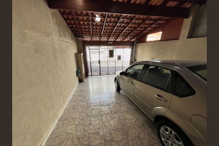 Casa à venda com 70m², 2 quartos e 2 vagasGaragem