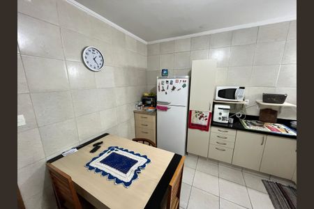 Casa à venda com 70m², 2 quartos e 2 vagasCozinha