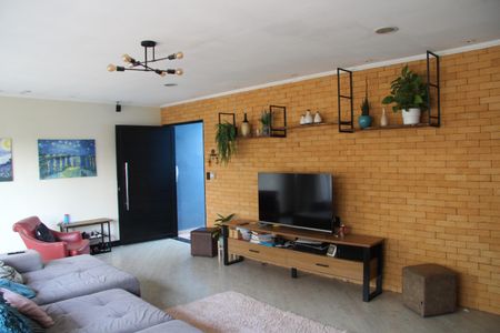 Casa à venda com 275m², 3 quartos e 3 vagasSala