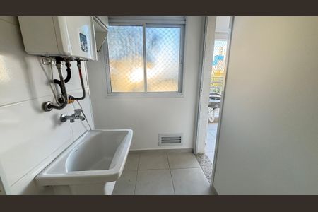Apartamento à venda com 75m², 3 quartos e 2 vagas Apartamento à venda com 75m², 3 quartos e 2 vagasÁrea de Serviço
