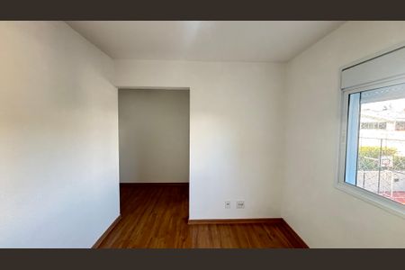 Apartamento à venda com 75m², 3 quartos e 2 vagas Apartamento à venda com 75m², 3 quartos e 2 vagasSuíte