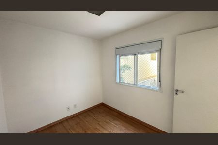 Apartamento à venda com 75m², 3 quartos e 2 vagas Apartamento à venda com 75m², 3 quartos e 2 vagasQuarto 1