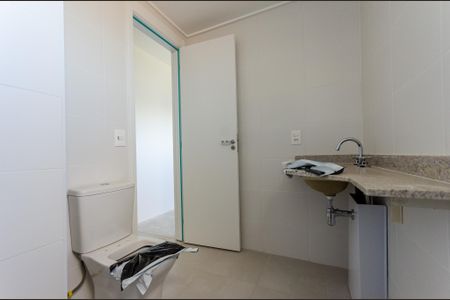 Apartamento à venda com 112m², 5 quartos e 2 vagas Apartamento à venda com 112m², 5 quartos e 2 vagasBanheiro da Suíte