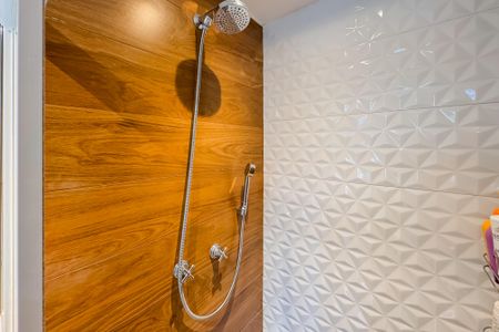 Apartamento à venda com 69m², 2 quartos e 1 vaga Apartamento à venda com 69m², 2 quartos e 1 vagaBanheiro Social