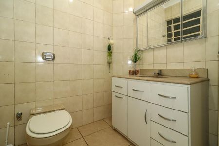 Apartamento à venda com 122m², 3 quartos e sem vagaBanheiro