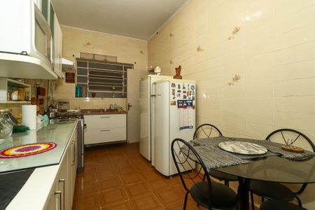 Apartamento à venda com 122m², 3 quartos e sem vagaCozinha