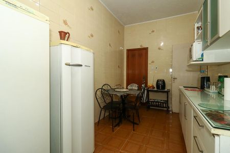 Apartamento à venda com 122m², 3 quartos e sem vagaCozinha
