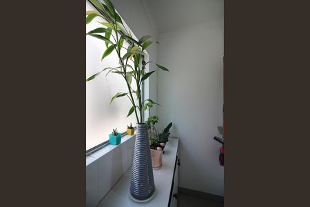 Apartamento à venda com 60m², 2 quartos e 1 vagaÁrea de Serviço