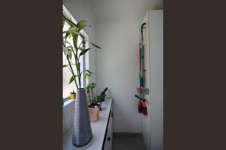 Apartamento à venda com 60m², 2 quartos e 1 vagaÁrea de Serviço