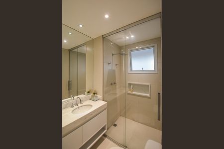 Apartamento à venda com 151m², 4 quartos e 2 vagas Apartamento à venda com 151m², 4 quartos e 2 vagasBanheiro da Suíte