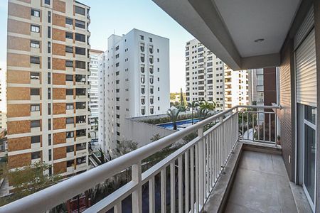 Apartamento à venda com 151m², 4 quartos e 2 vagas Apartamento à venda com 151m², 4 quartos e 2 vagasSacada
