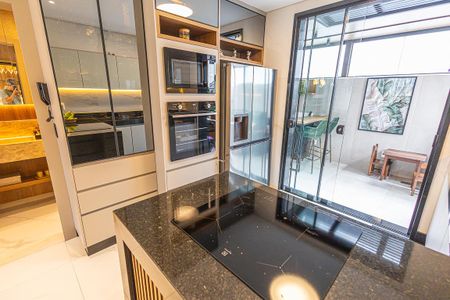 Apartamento à venda com 130m², 3 quartos e 2 vagasCozinha