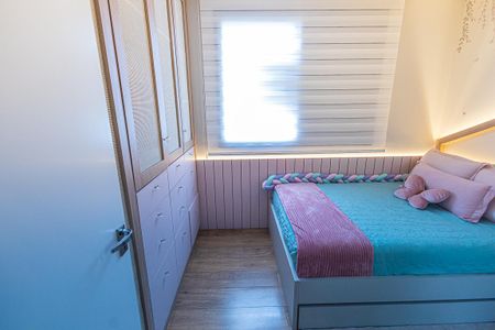 Apartamento à venda com 130m², 3 quartos e 2 vagasSemi - Suíte 2