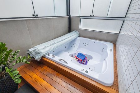 Apartamento à venda com 130m², 3 quartos e 2 vagasÁrea Gourmet