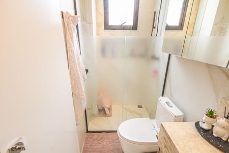 Apartamento à venda com 130m², 3 quartos e 2 vagasBanheiro Semi - Suíte 2 e 3