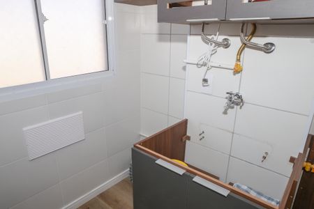 Apartamento à venda com 40m², 2 quartos e sem vaga Apartamento à venda com 40m², 2 quartos e sem vagaCozinha e Área de Serviço