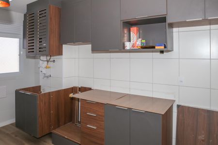 Apartamento à venda com 40m², 2 quartos e sem vaga Apartamento à venda com 40m², 2 quartos e sem vagaCozinha e Área de Serviço