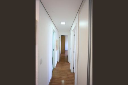 Apartamento para alugar com 64m², 3 quartos e 1 vaga Apartamento para alugar com 64m², 3 quartos e 1 vagaCorredor