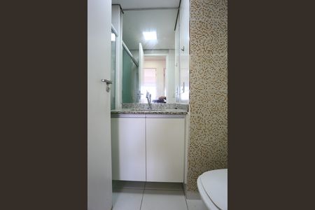 Apartamento para alugar com 64m², 3 quartos e 1 vaga Apartamento para alugar com 64m², 3 quartos e 1 vagaBanheiro Social