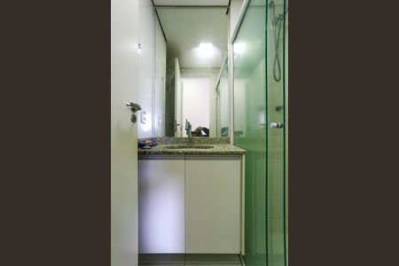 Apartamento para alugar com 64m², 3 quartos e 1 vaga Apartamento para alugar com 64m², 3 quartos e 1 vagaBanheiro da Suíte