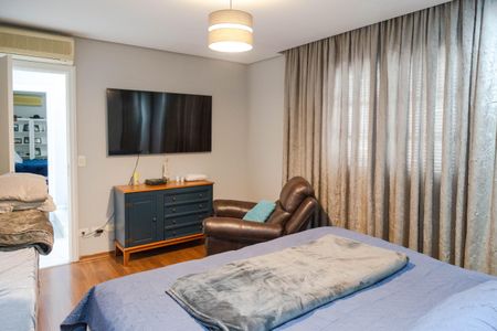 Casa à venda com 250m², 4 quartos e 4 vagas Casa à venda com 250m², 4 quartos e 4 vagasQuarto 1