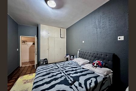 Casa à venda com 430m², 5 quartos e 6 vagas Casa à venda com 430m², 5 quartos e 6 vagasSuíte 1