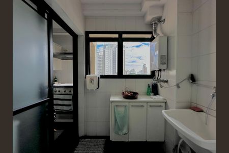 Apartamento à venda com 109m², 2 quartos e 3 vagas Apartamento à venda com 109m², 2 quartos e 3 vagasÁrea de Serviço