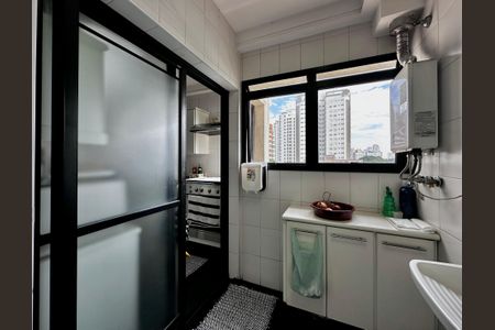 Apartamento à venda com 109m², 2 quartos e 3 vagas Apartamento à venda com 109m², 2 quartos e 3 vagasÁrea de Serviço