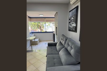 Apartamento à venda com 81m², 2 quartos e 1 vaga Apartamento à venda com 81m², 2 quartos e 1 vagaSala