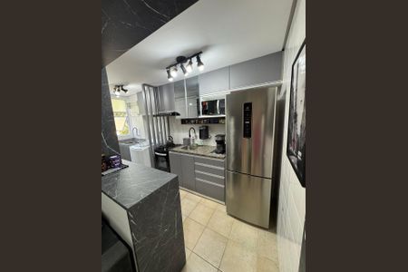 Apartamento à venda com 81m², 2 quartos e 1 vaga Apartamento à venda com 81m², 2 quartos e 1 vagaCozinha