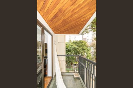 Apartamento para alugar com 83m², 2 quartos e 2 vagas Apartamento para alugar com 83m², 2 quartos e 2 vagasSacada Sala