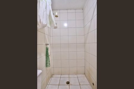 Casa à venda com 454m², 4 quartos e 4 vagas Casa à venda com 454m², 4 quartos e 4 vagasBanheiro de serviço