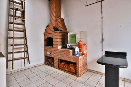 Casa à venda com 454m², 4 quartos e 4 vagas Casa à venda com 454m², 4 quartos e 4 vagasChurrasqueira